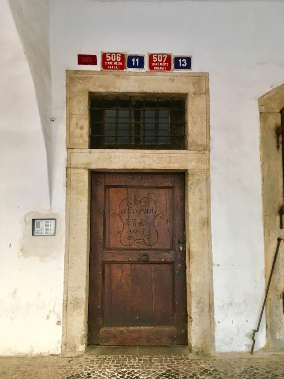 Historic Centre Ii Apartment *