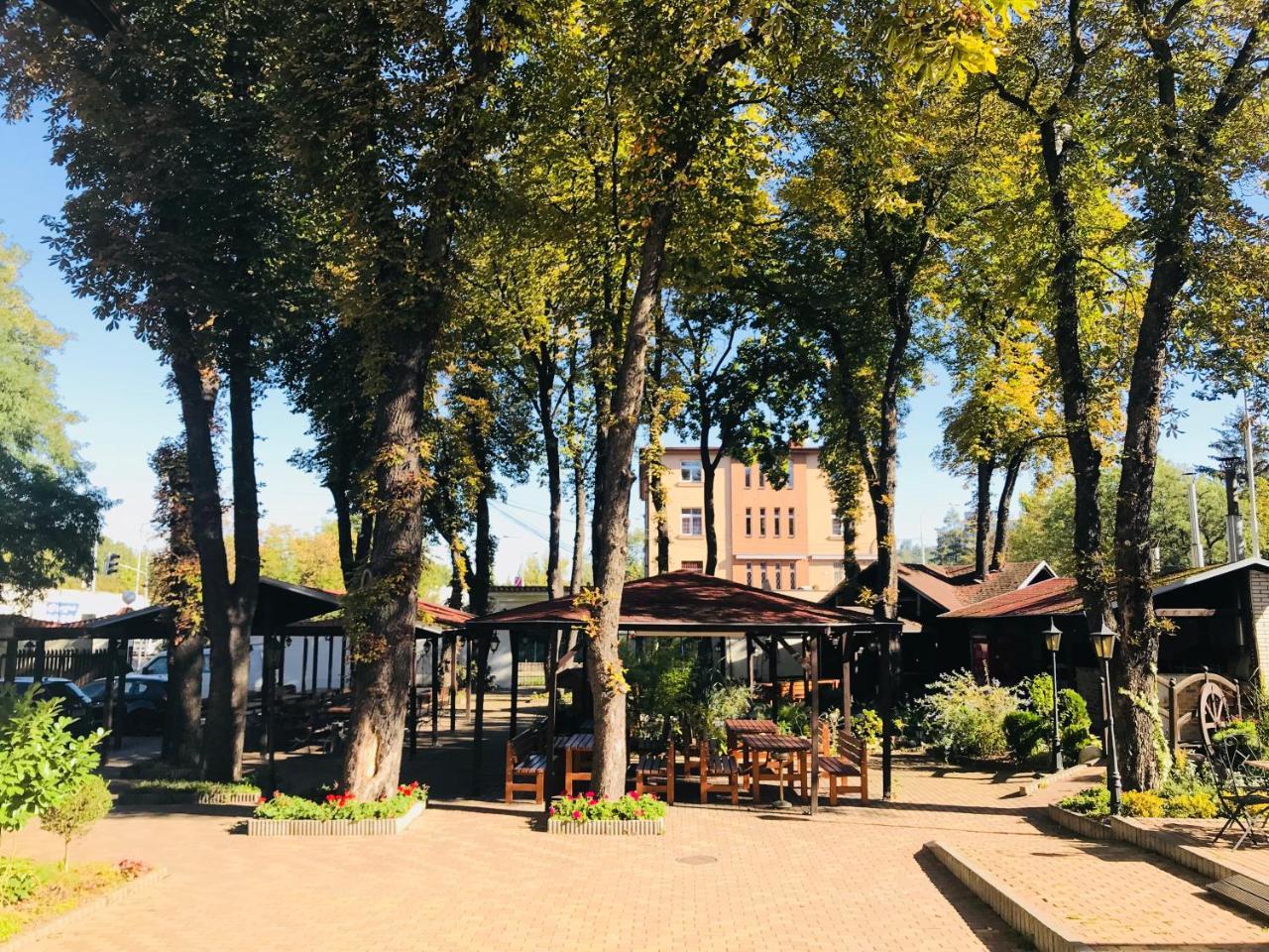 Otel Branik 3*