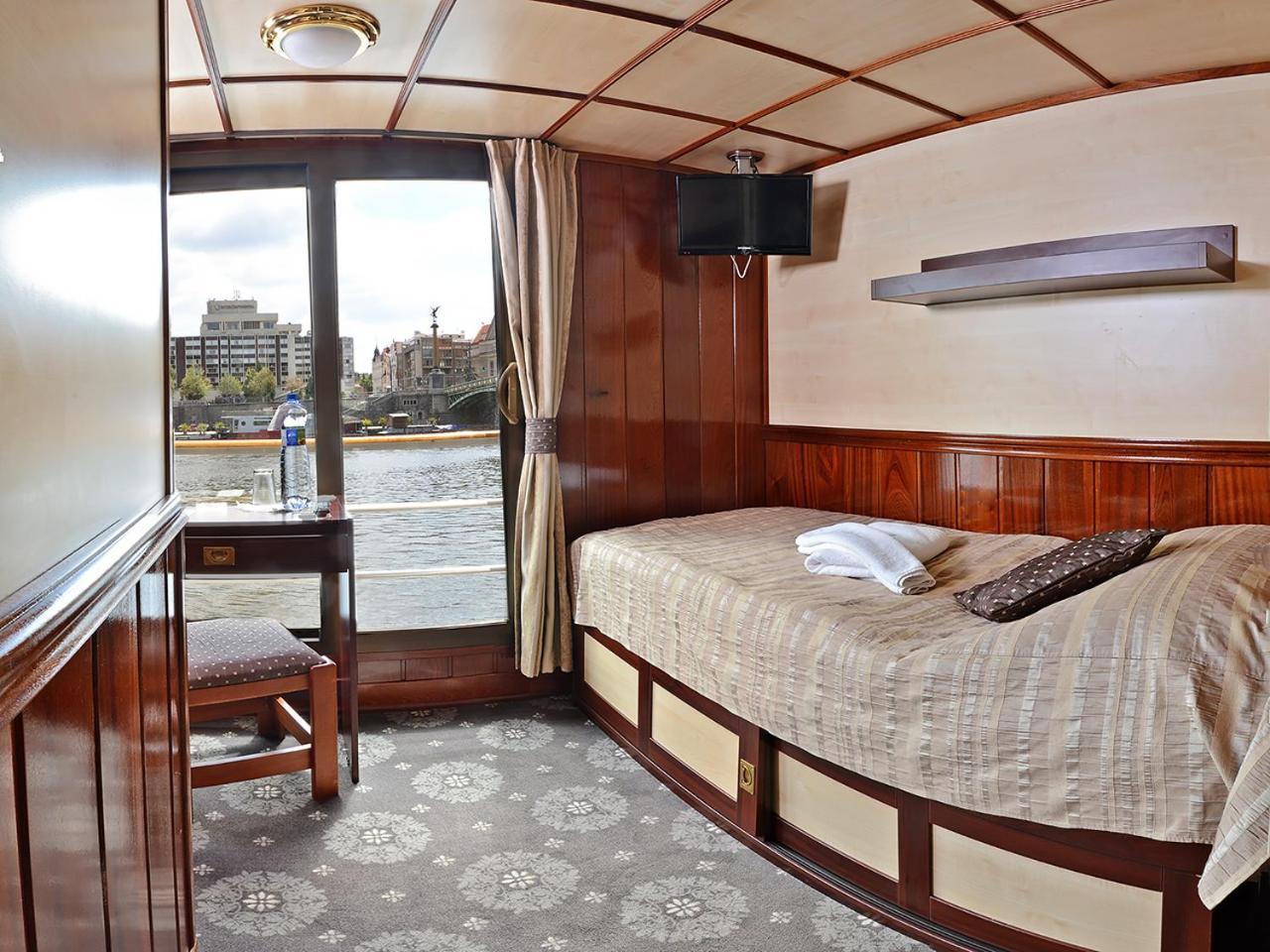 Botel Florentina Boat 3*