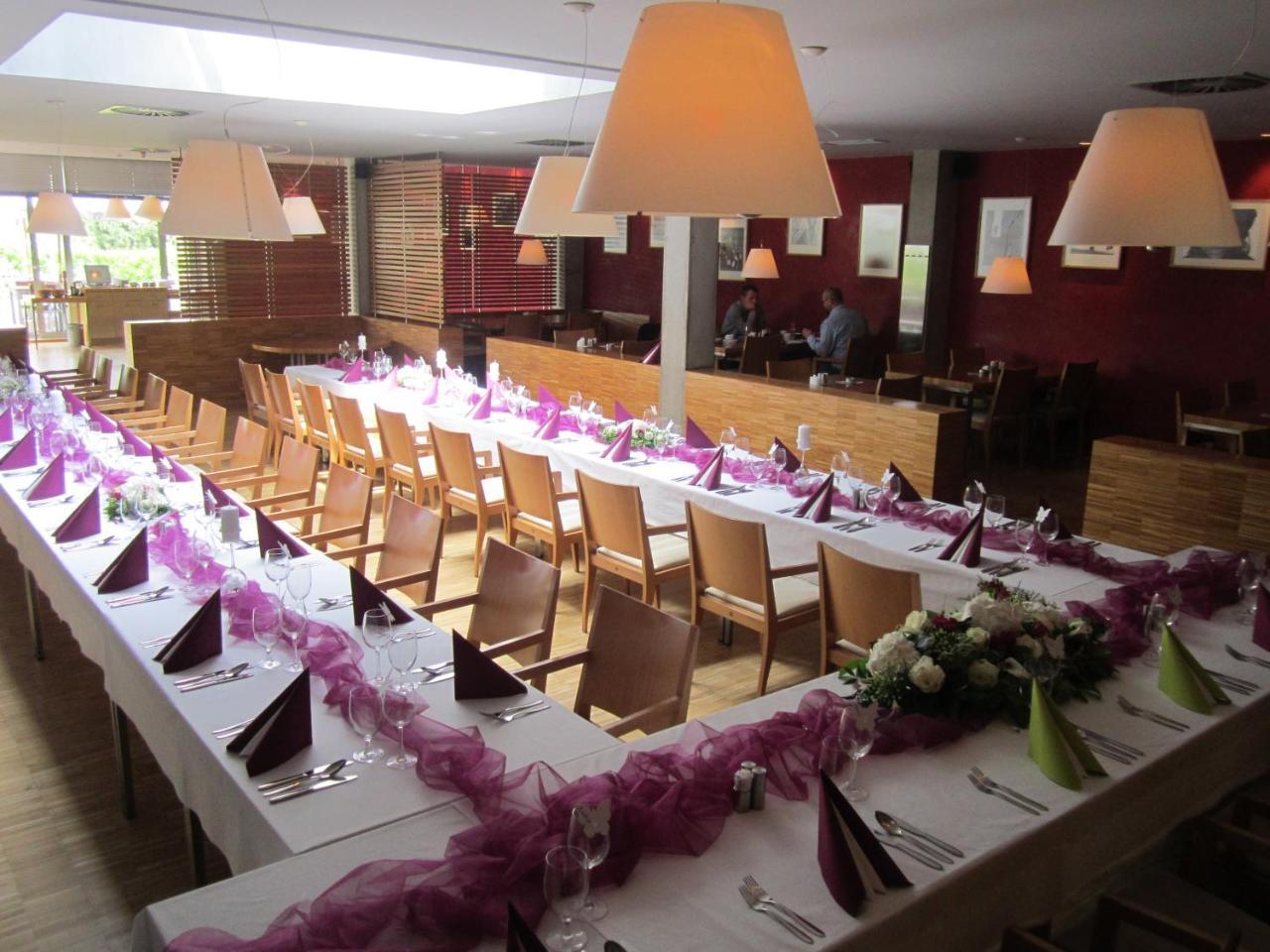 Otel Blue Orange Prag