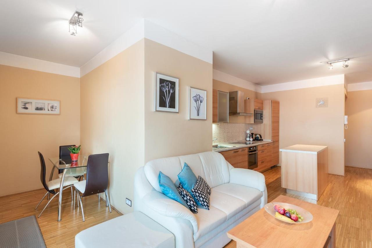 Apartment Luxury Apartment River Diamond Residence Prague