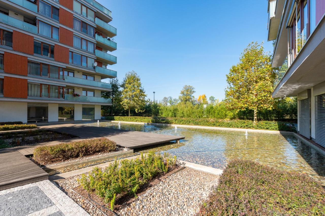 Luxury Apartment River Diamond Residence Apartment Prague