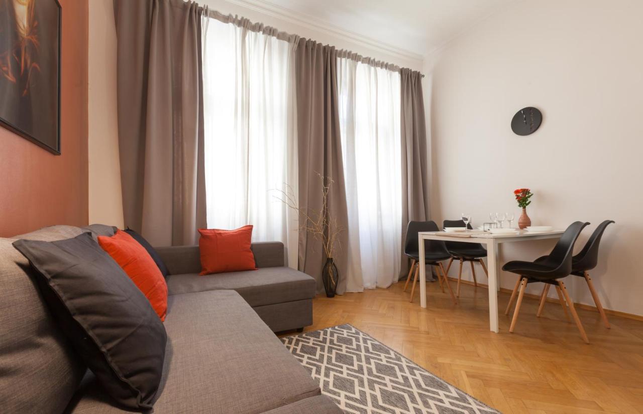 Nejedleho Apartmeet