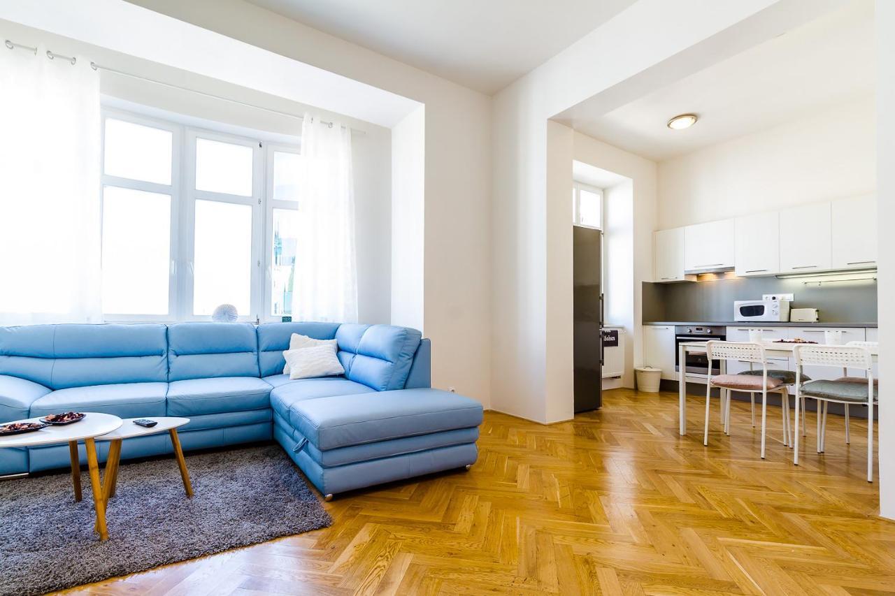 Top Wenceslas Square Apart Otel Prag