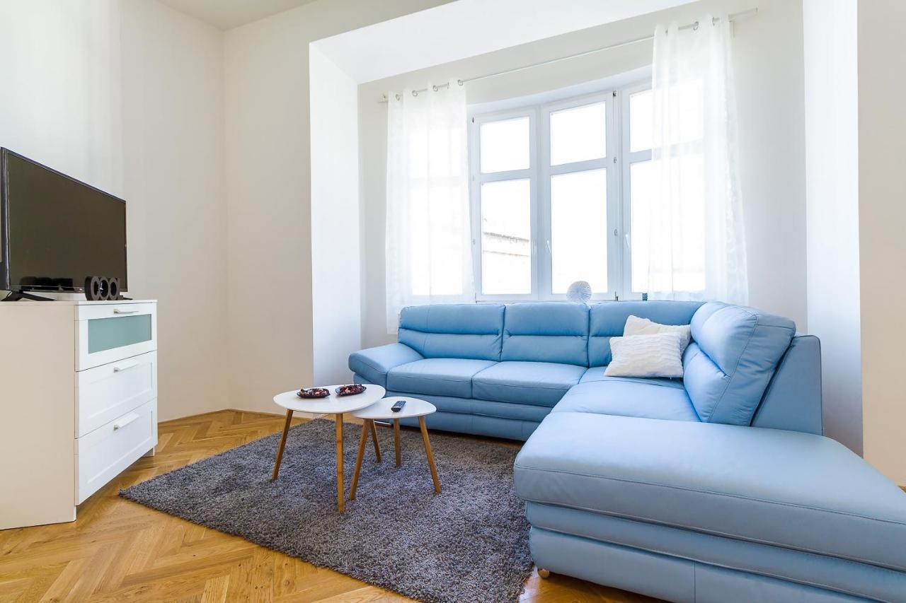 Top Wenceslas Square Apart Otel 3*
