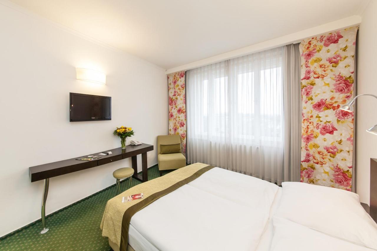 Vitkov Hotel Prague