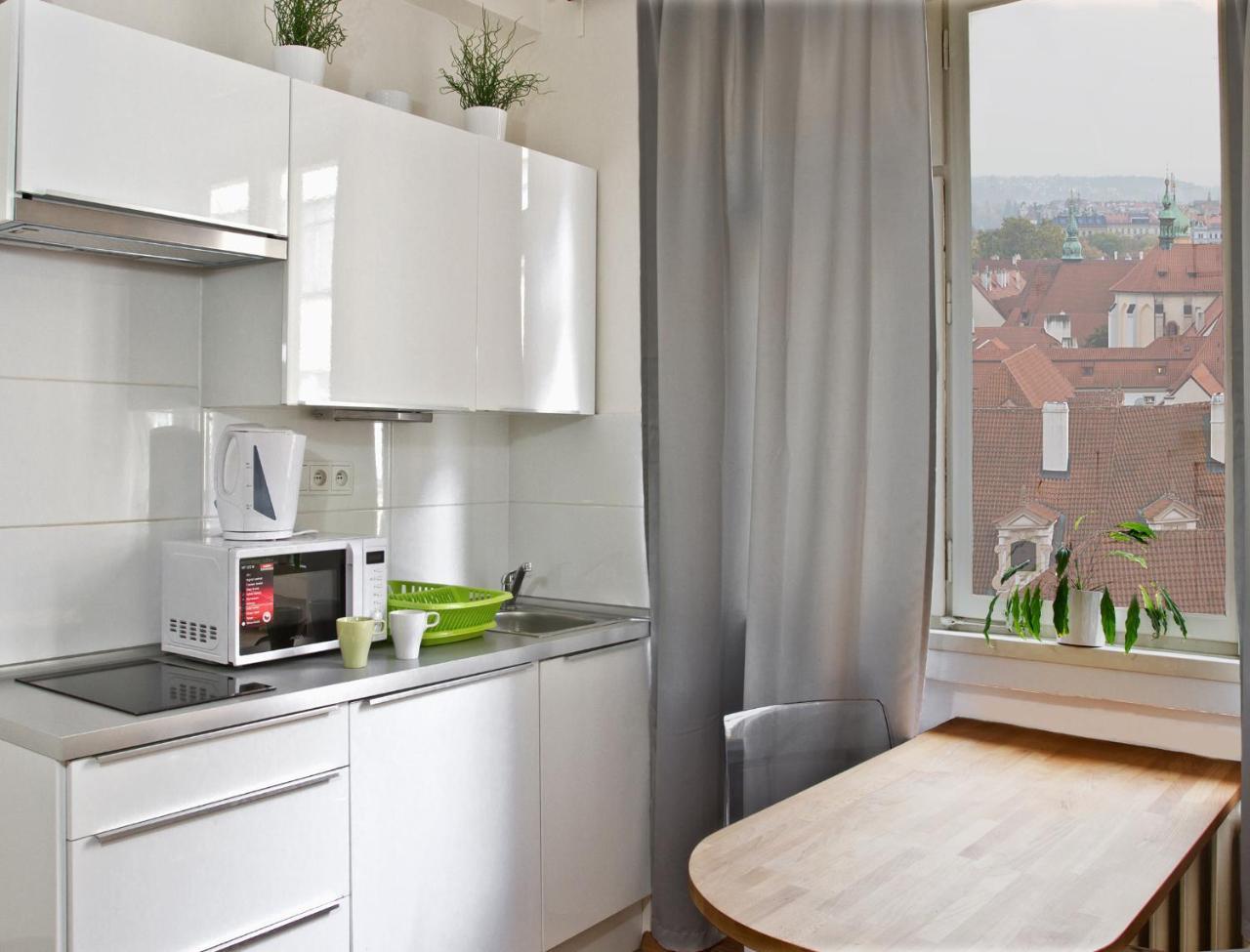 Central National Apartment