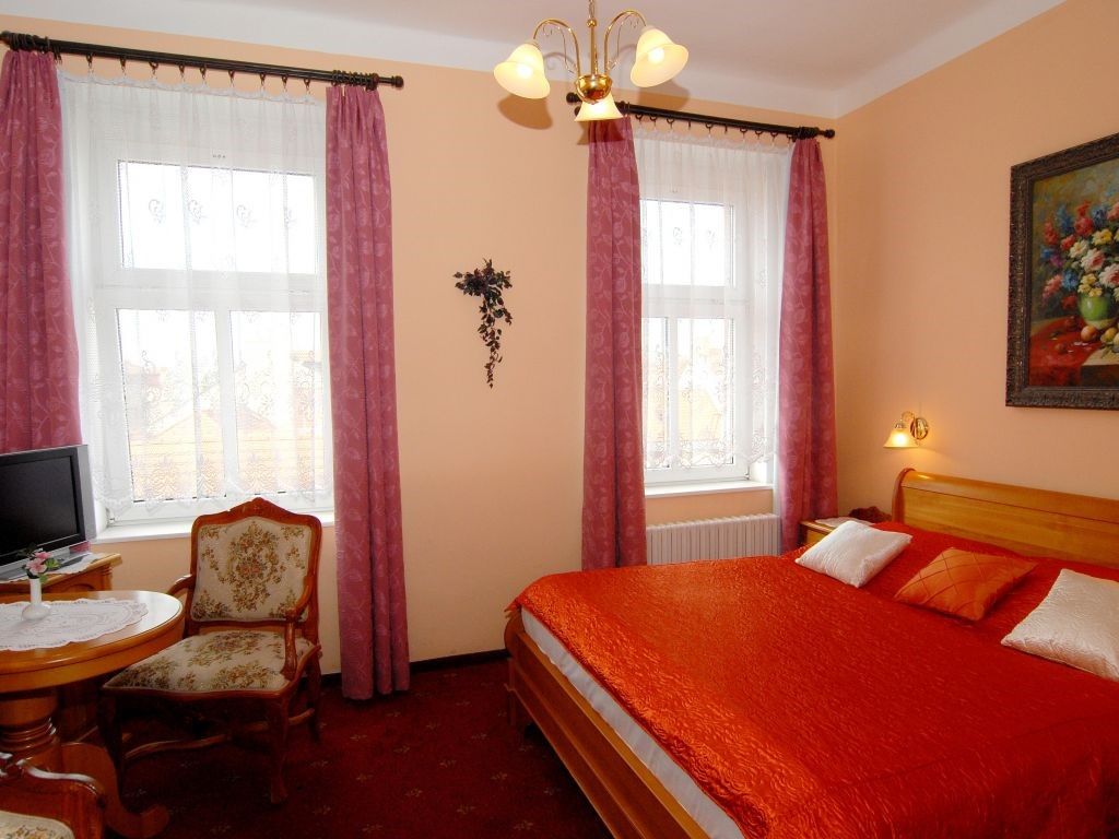 Opera Hotel