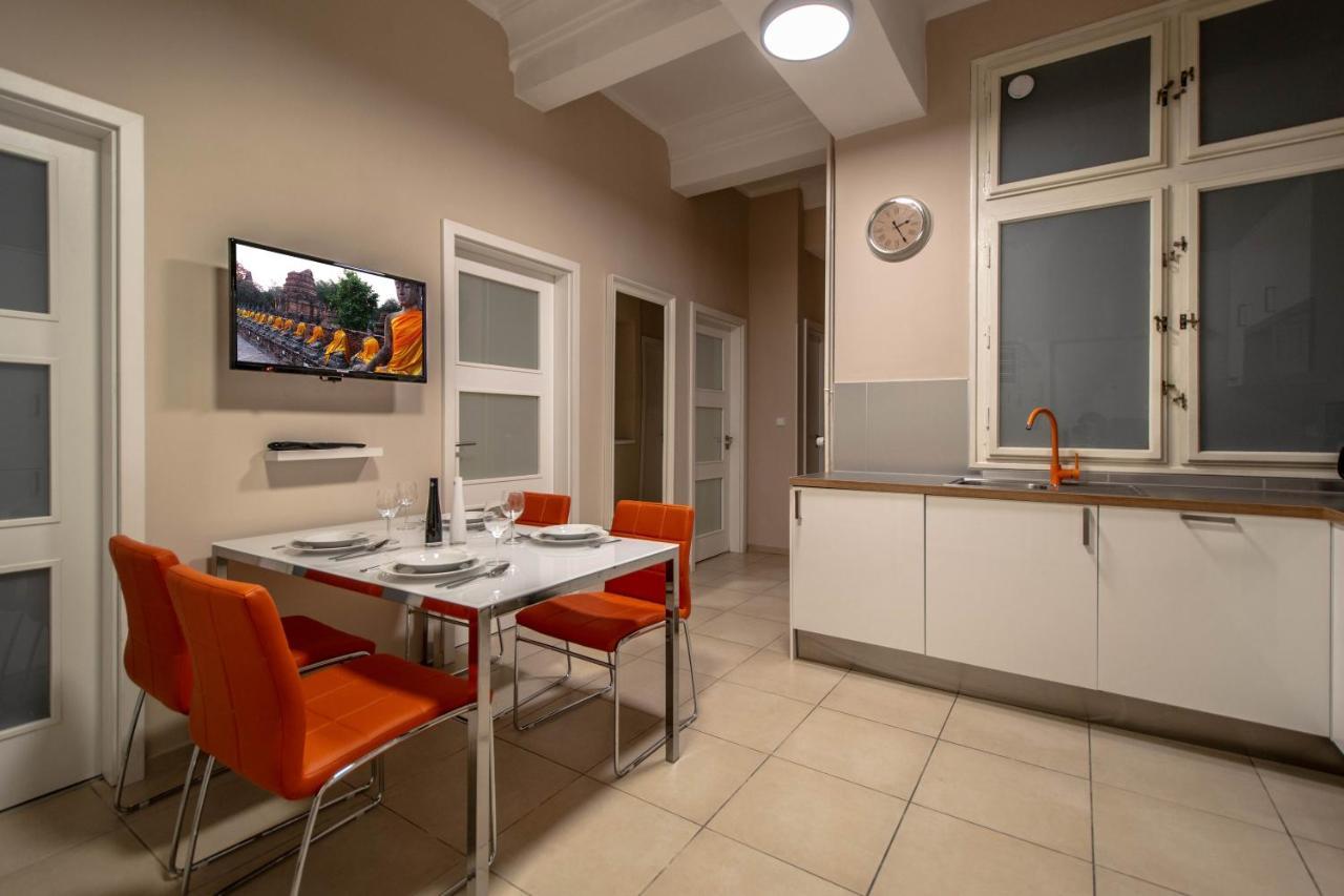 Design By Ruterra * Prague
