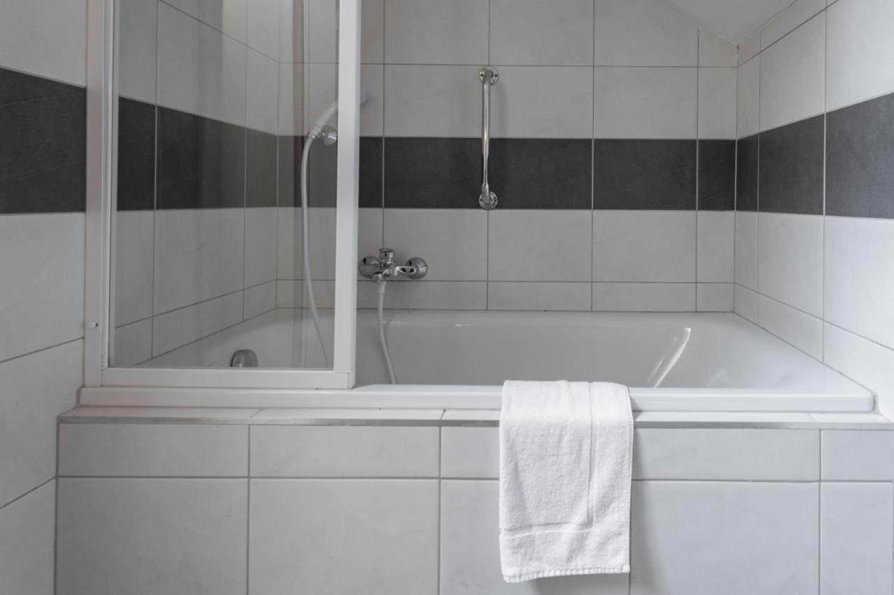Ostruvek Hotel Prague