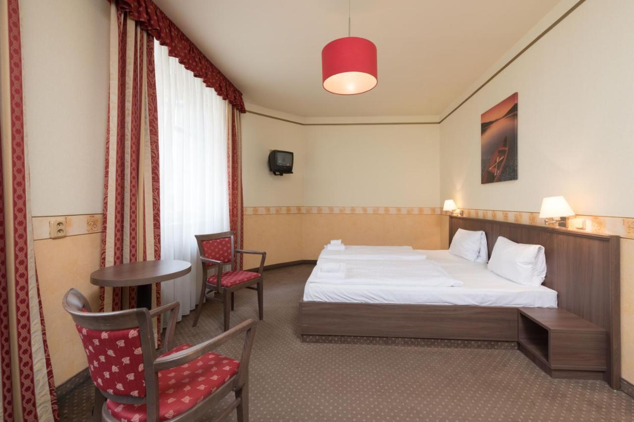 Hotel Ostruvek 3*