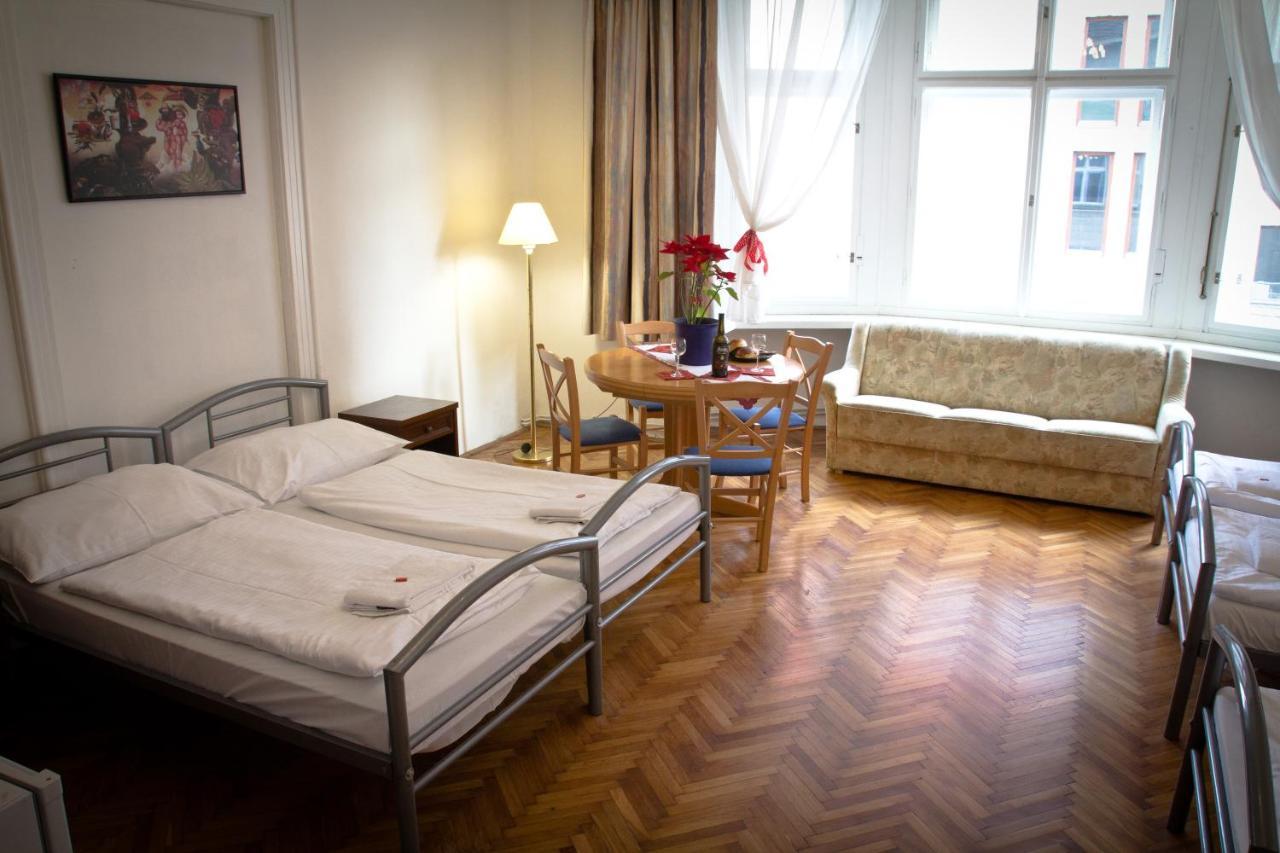 Happy For Friends Apartment Prague