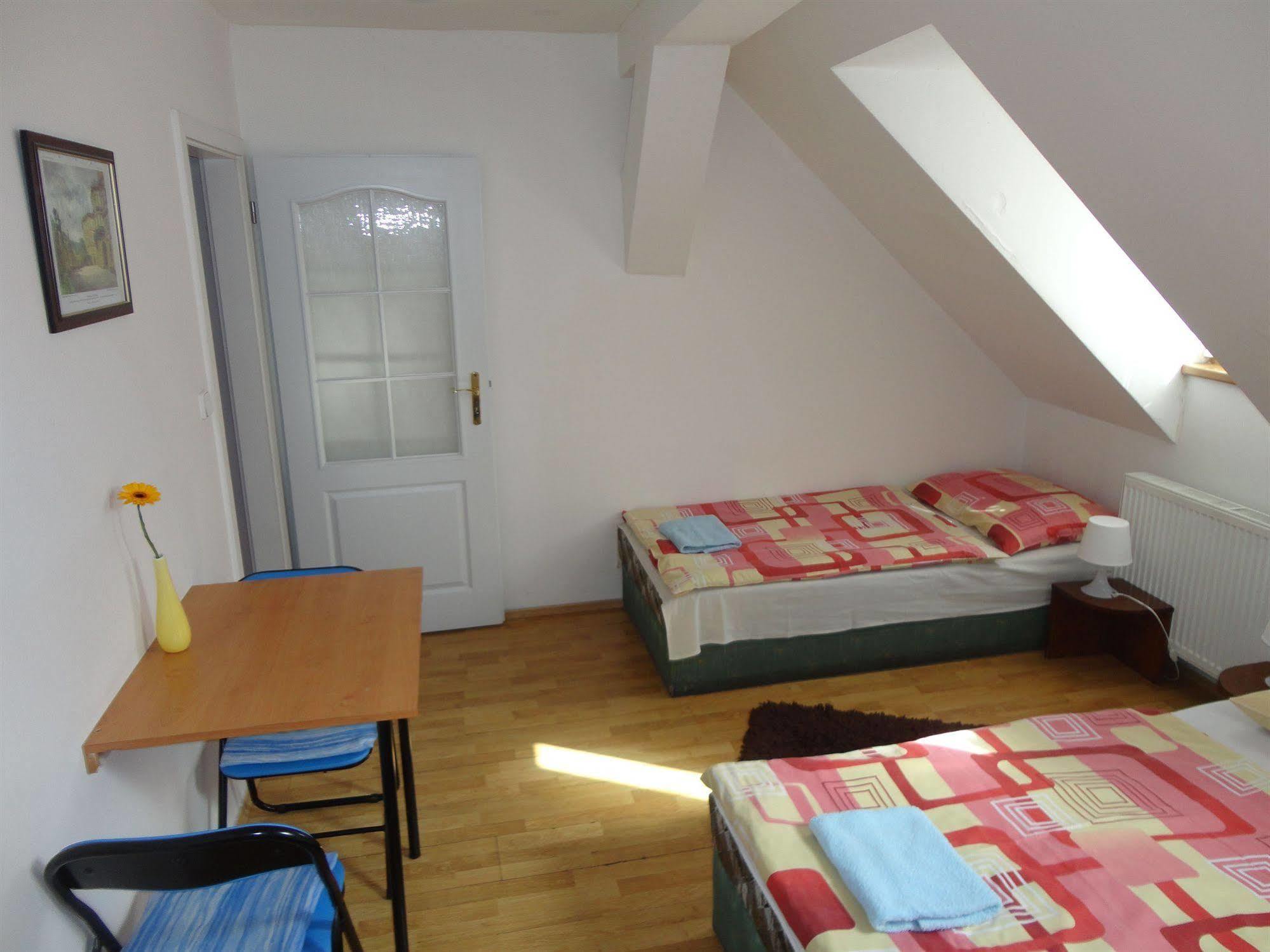 Guest house Tara 2*
