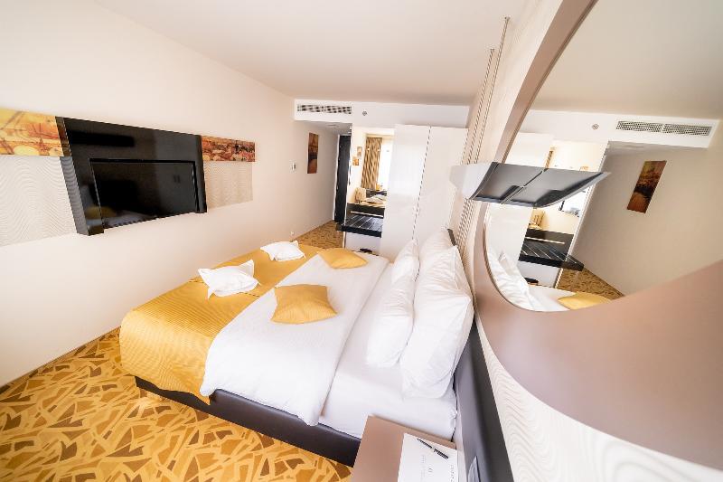 Otel Grandium 5*