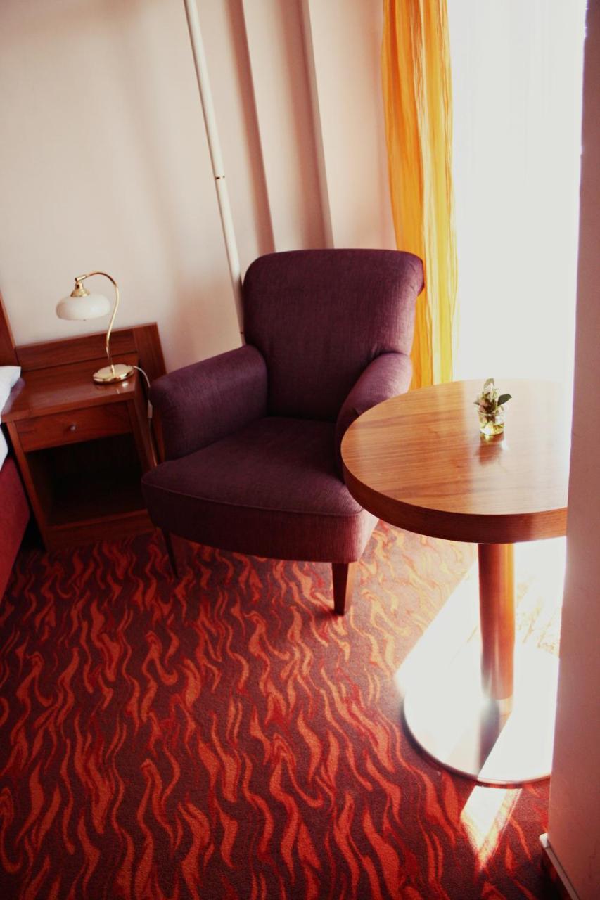 Hotel Monica