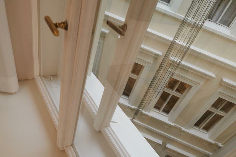 Ventana Hotel