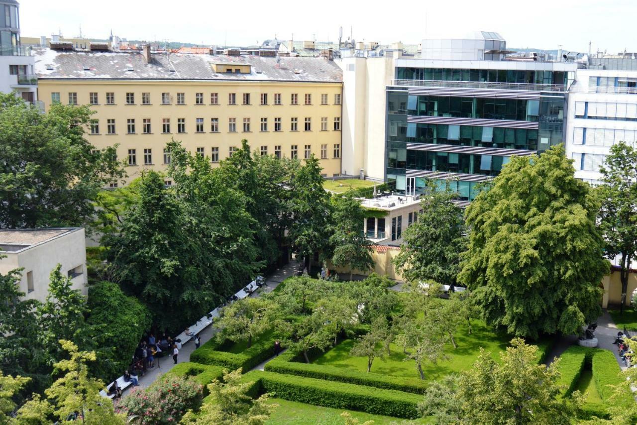 Adria 4* Prague