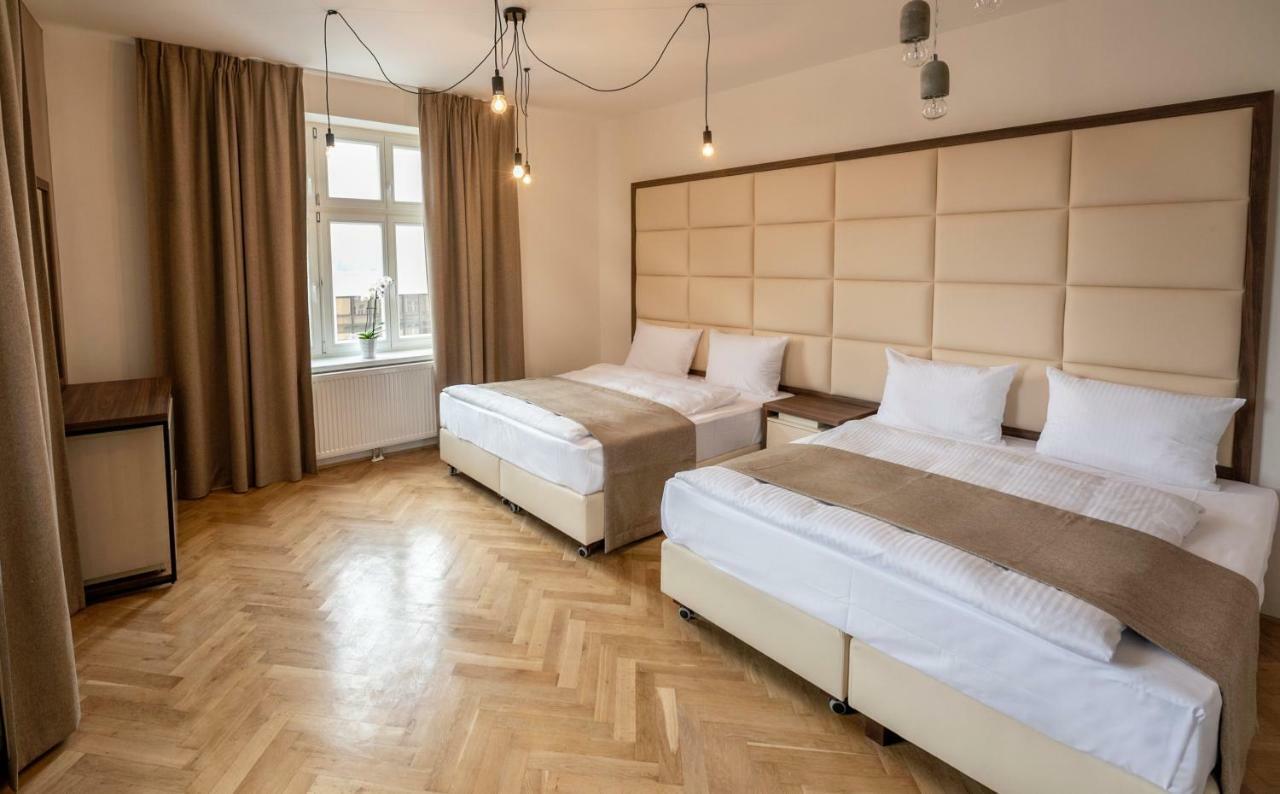 Letna Garden Apartment *