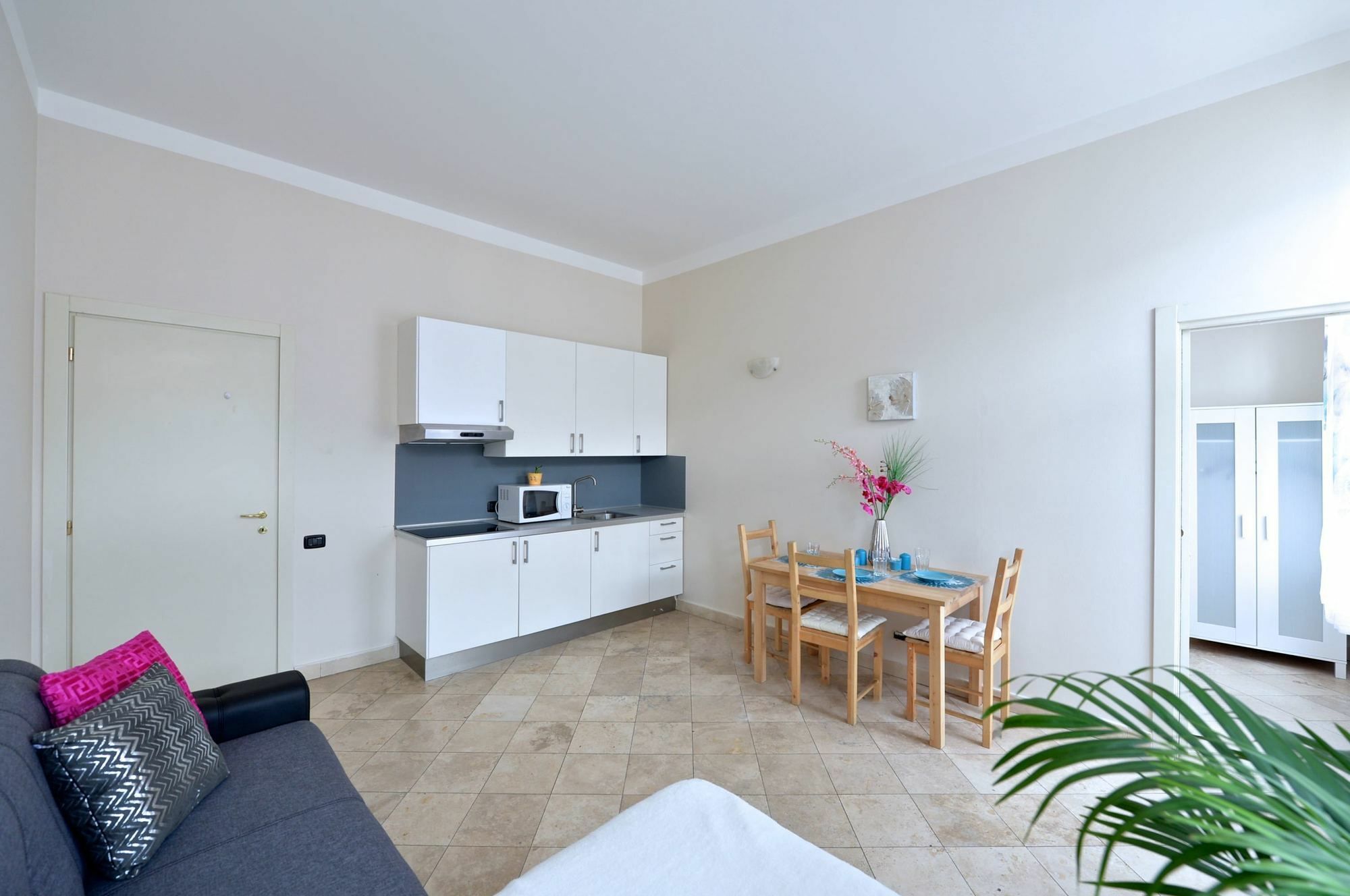 Legerova 33 Aparthotel Praga