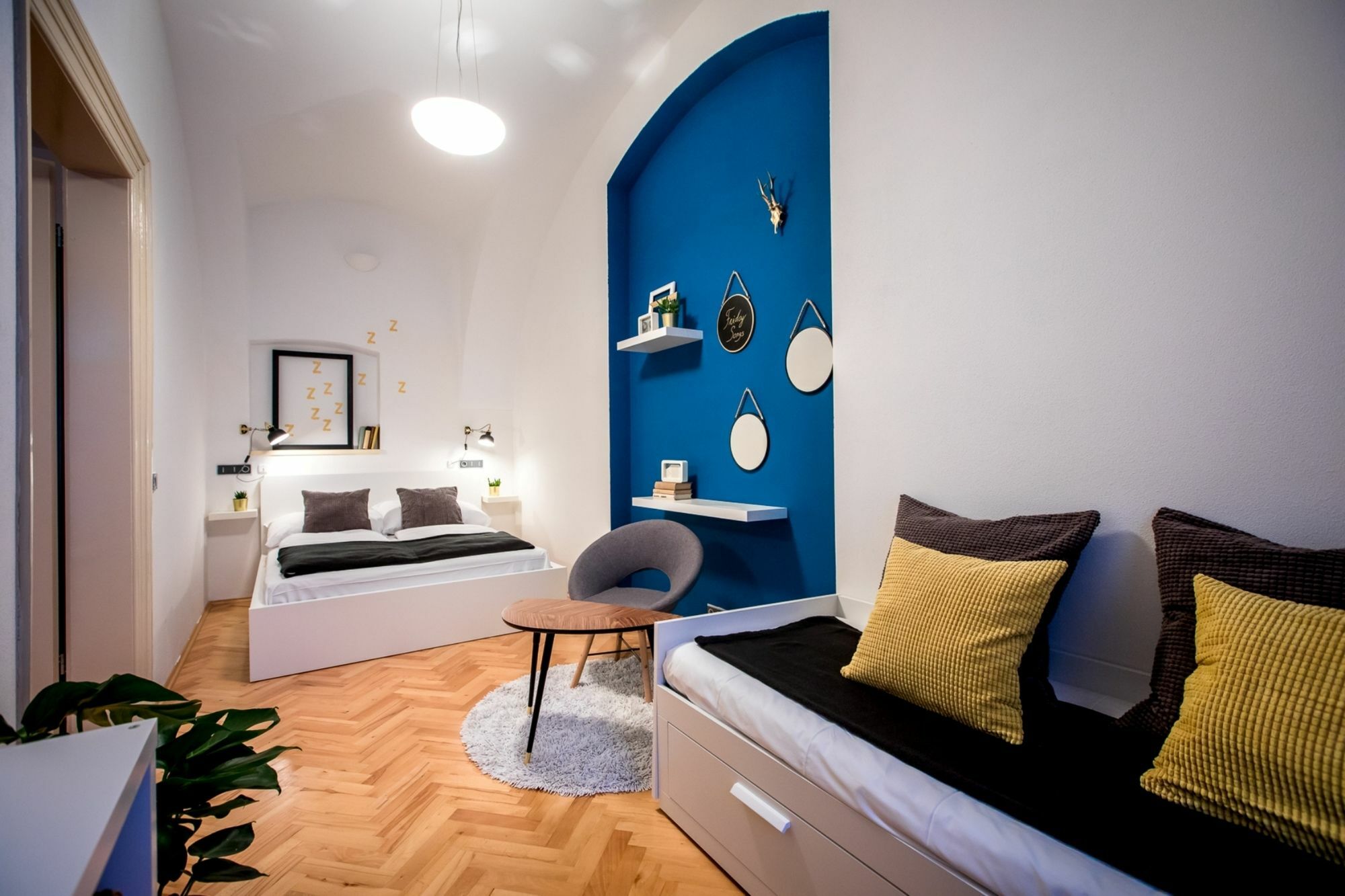 Apartment Friday Songs Prague