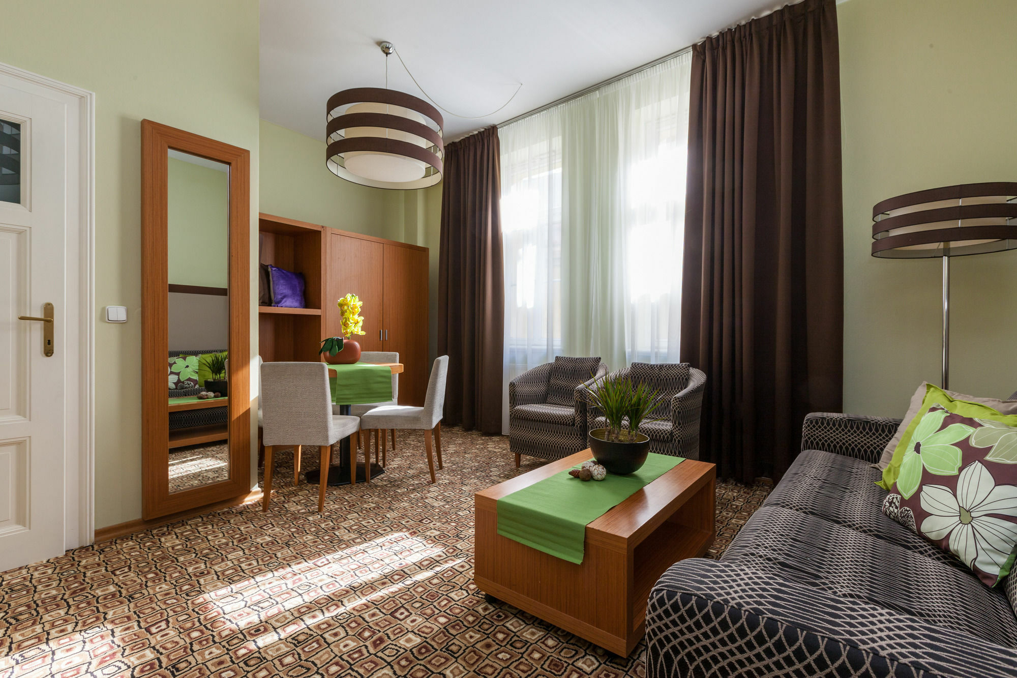 Emporio Apartment