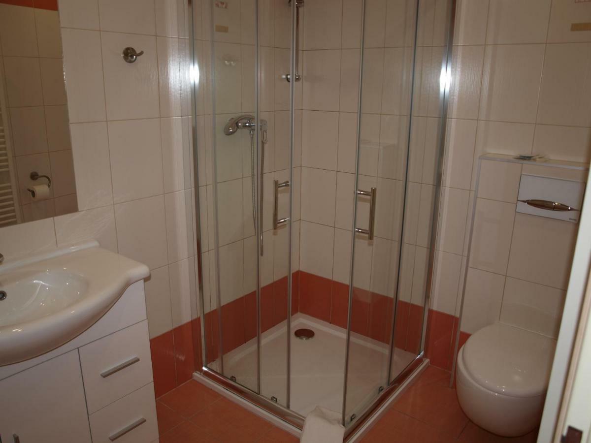 King George 3* Praga