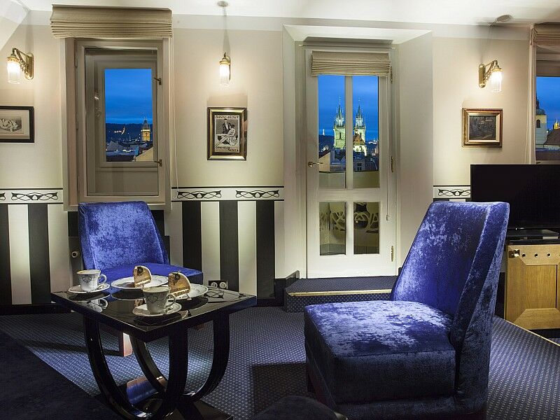 Paris Otel 5*