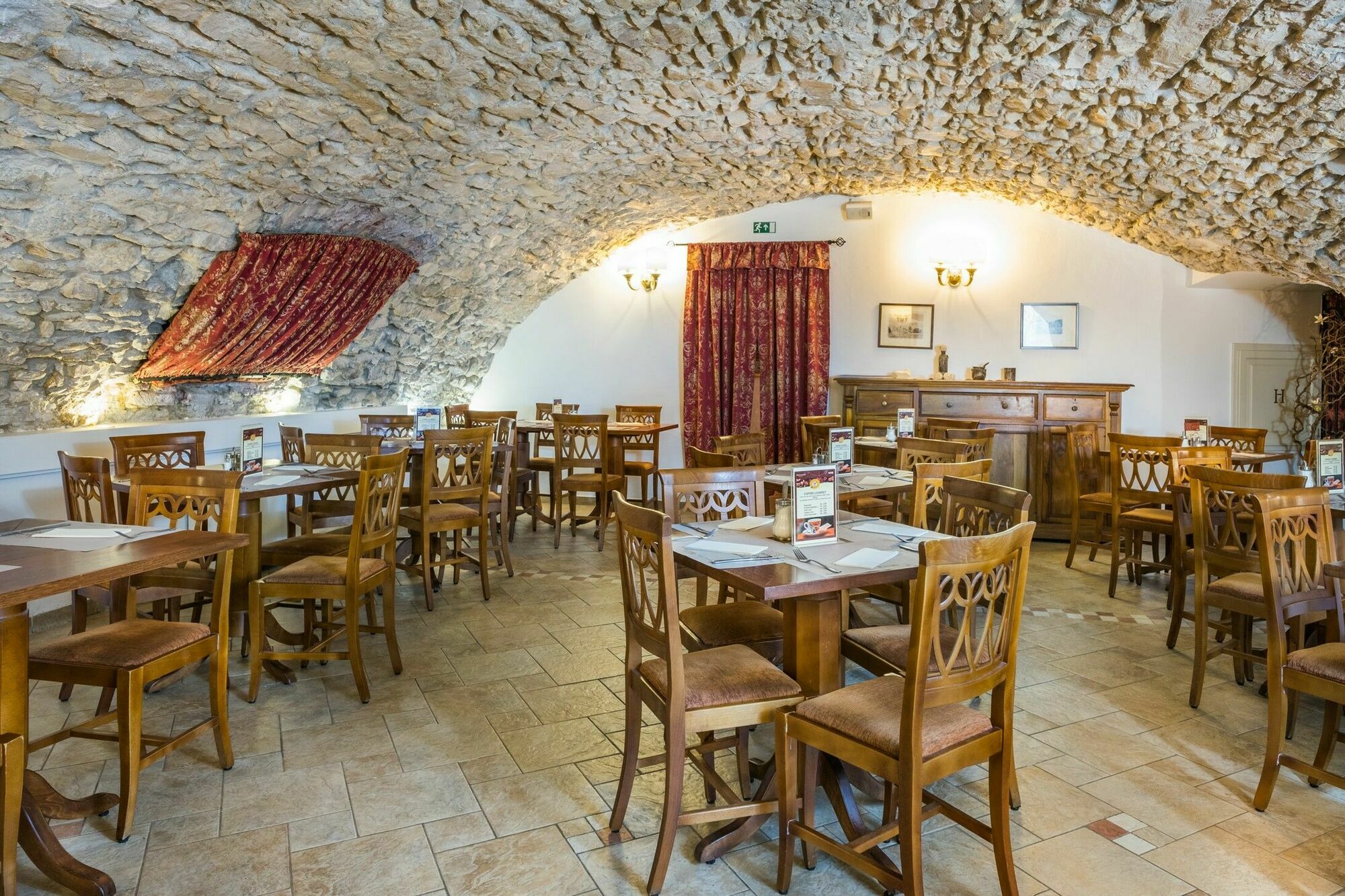 Hotel Leonardo&bookquet 5*