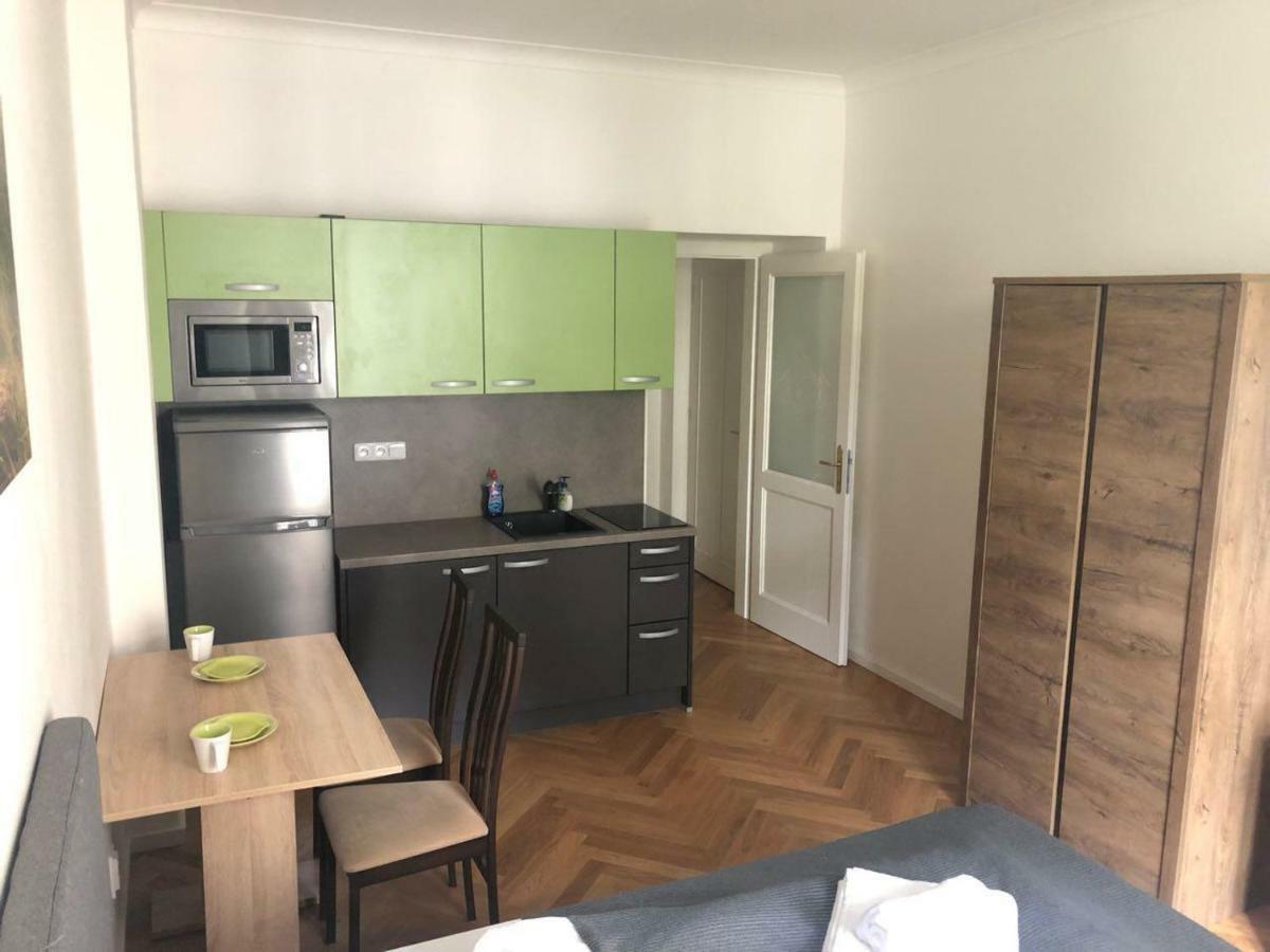 Friendly In Apartment