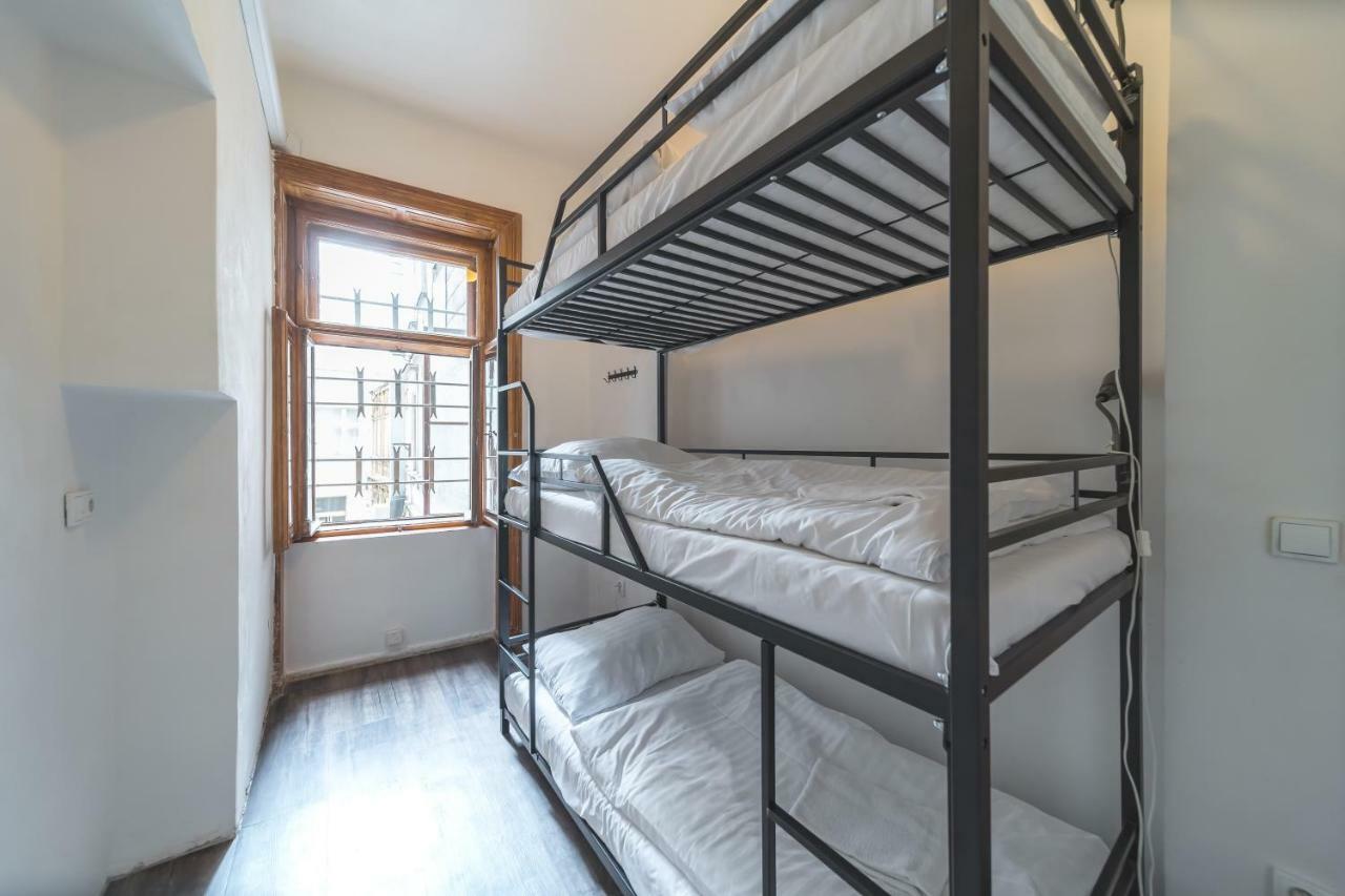 Orange Hostel