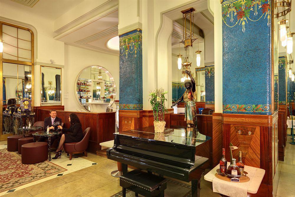 Otel Paris 5*