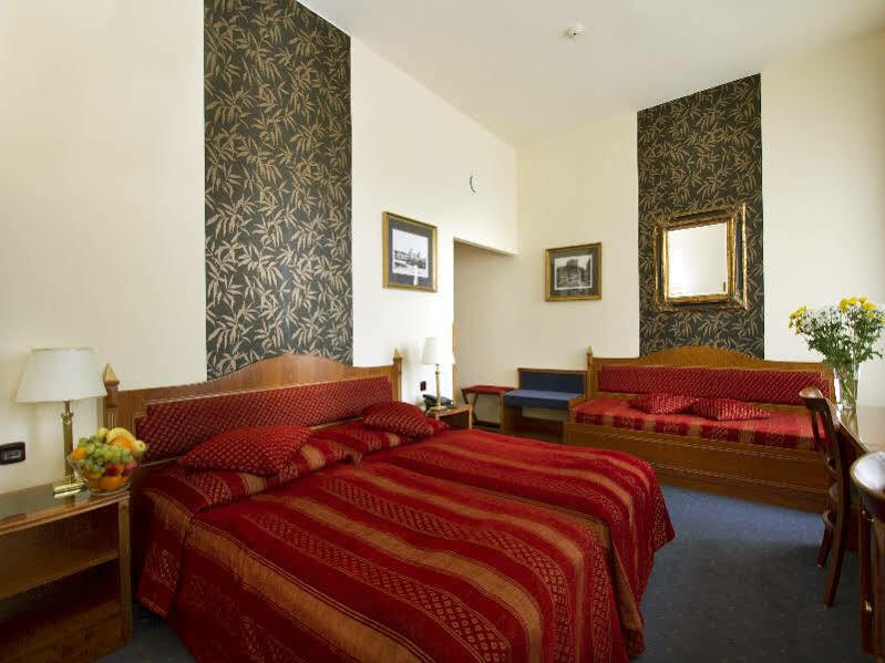 Hotel Ariston