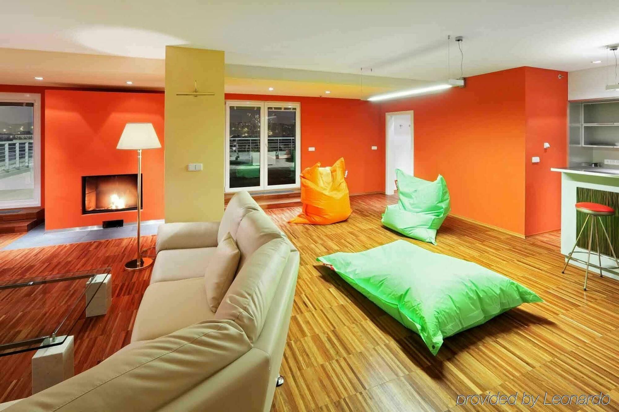 Hotel Ibis Old Town