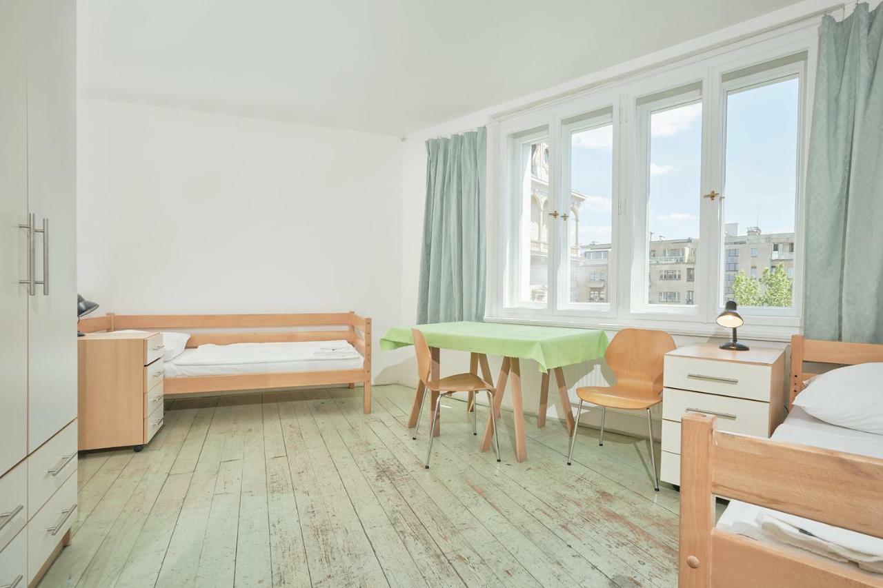 Apart Otel Mikolase Alse *