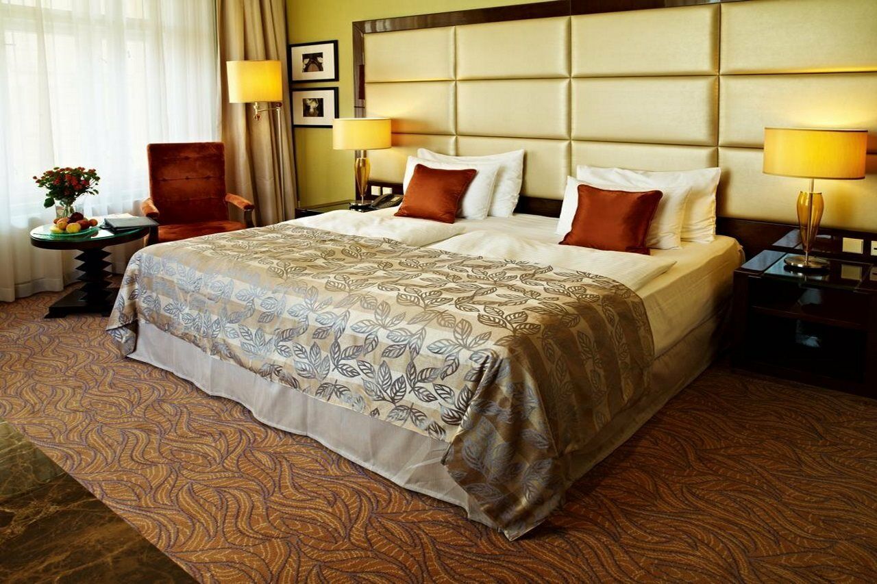 Hotel Kings Court 5*