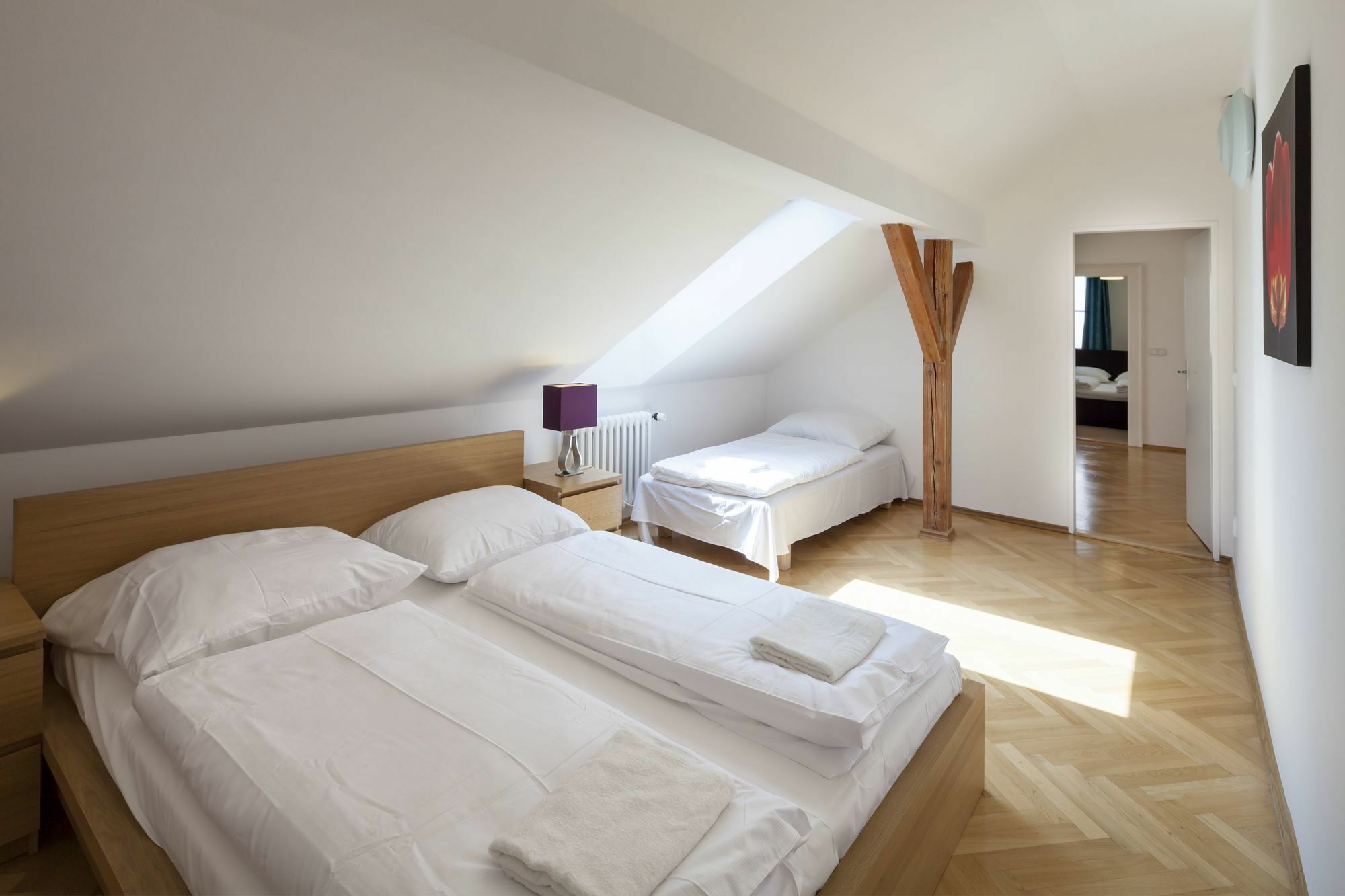Capital 3*