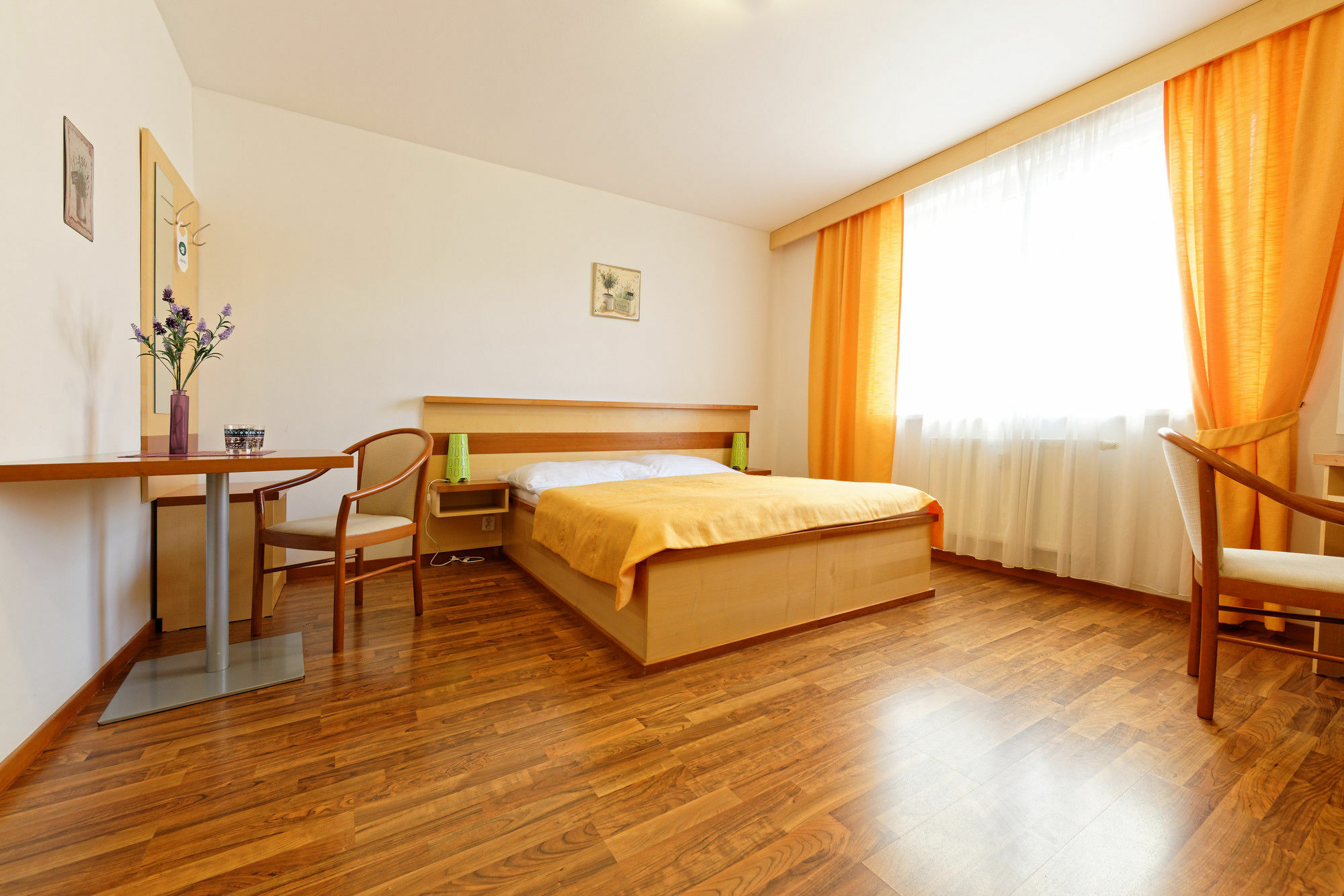 Hotel Lavanda Hotel&apartments
