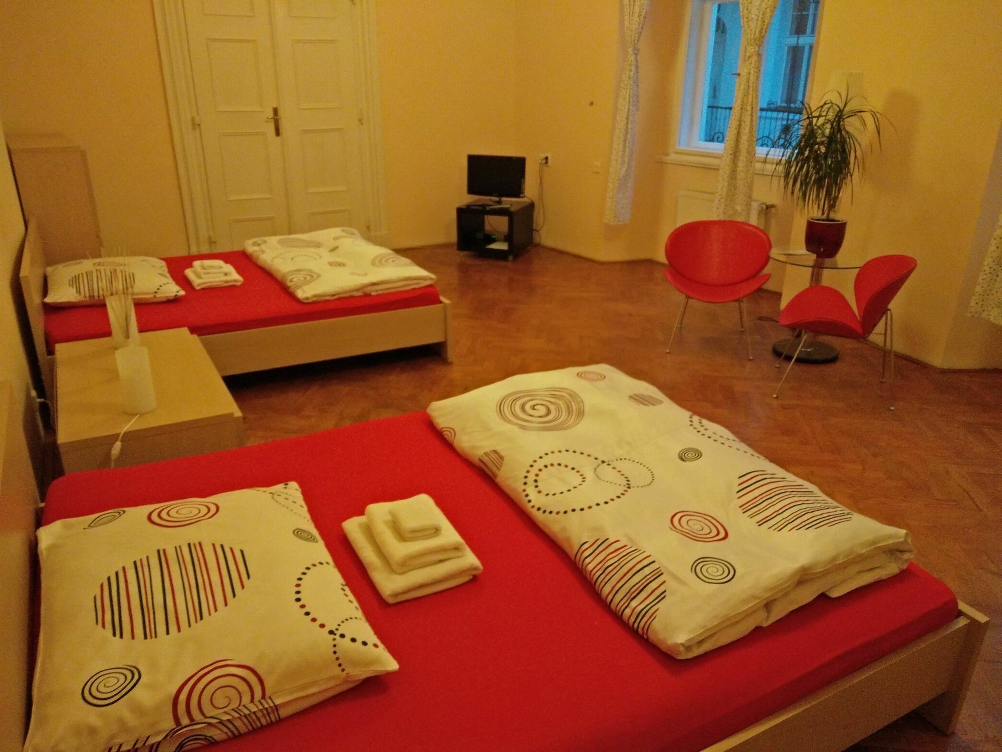Tynska 7 * Prag