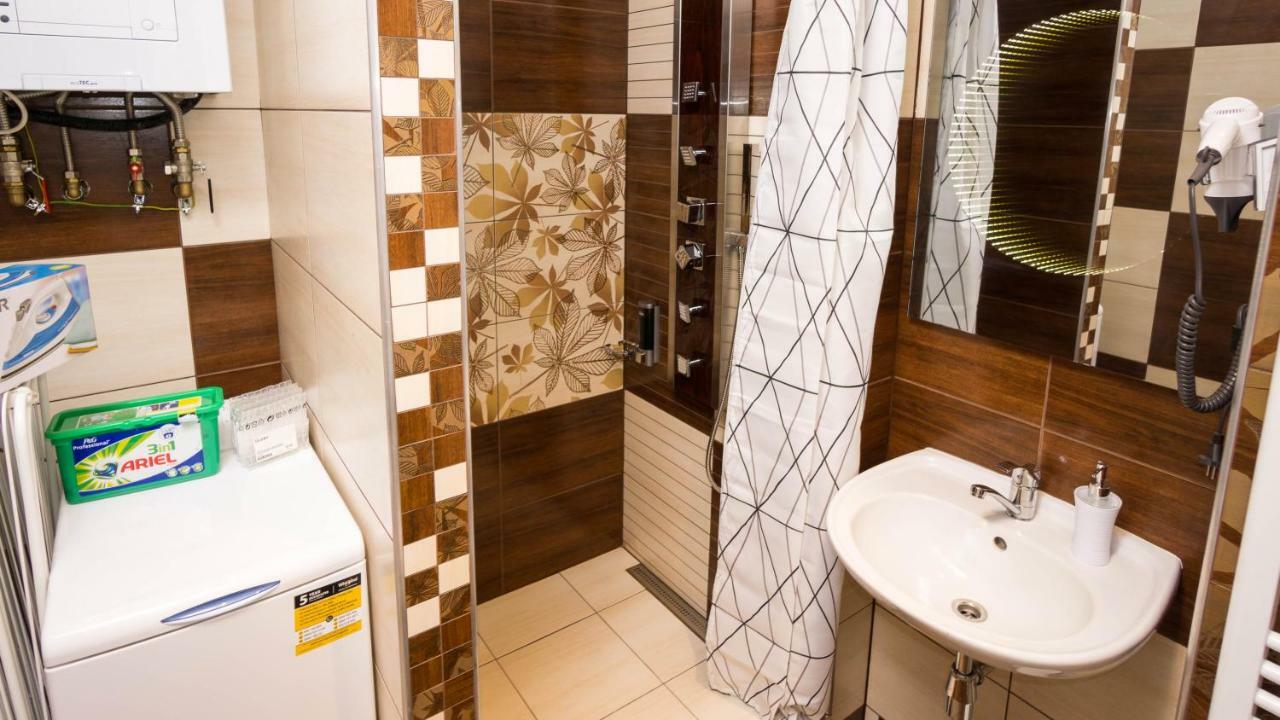 Apartamento Four Year Seasons - Walkable To Centre, Metro And Riverside Praga