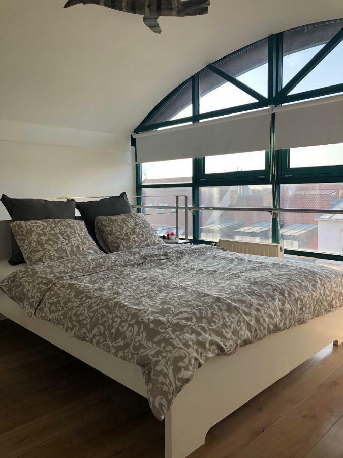 Romantic With Jacuzzi Apartment *