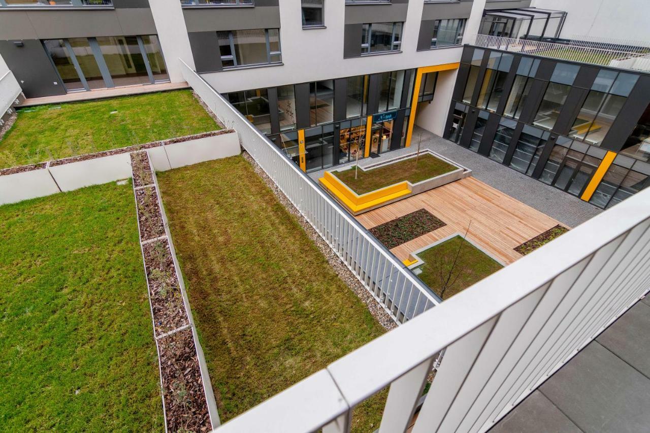 Daire Luxury Parking By Michal&friends *