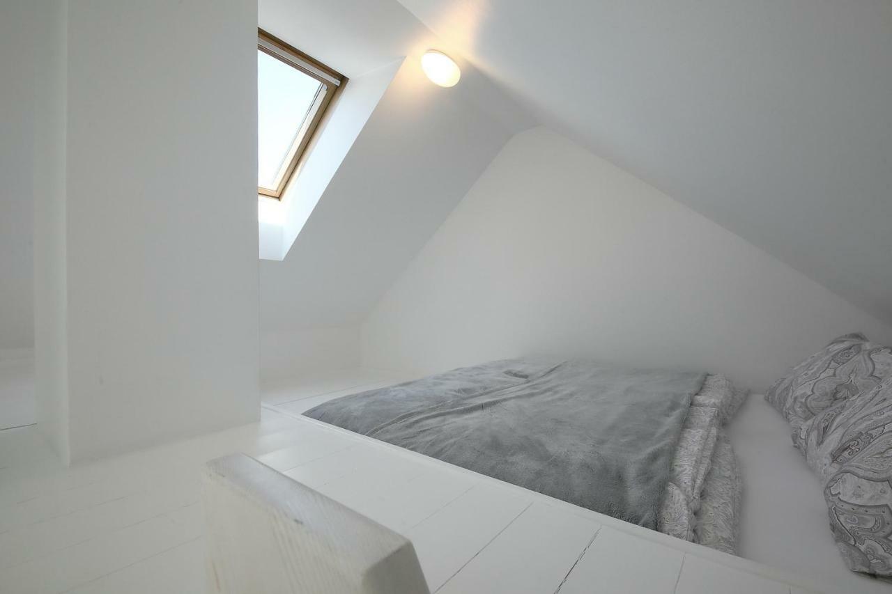 Expat House * Prague
