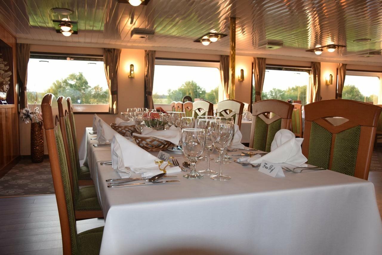 Florentina Boat Botel Prague