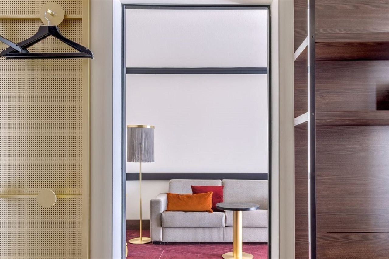 Vienna House By Wyndham Diplomat Hotel 4*