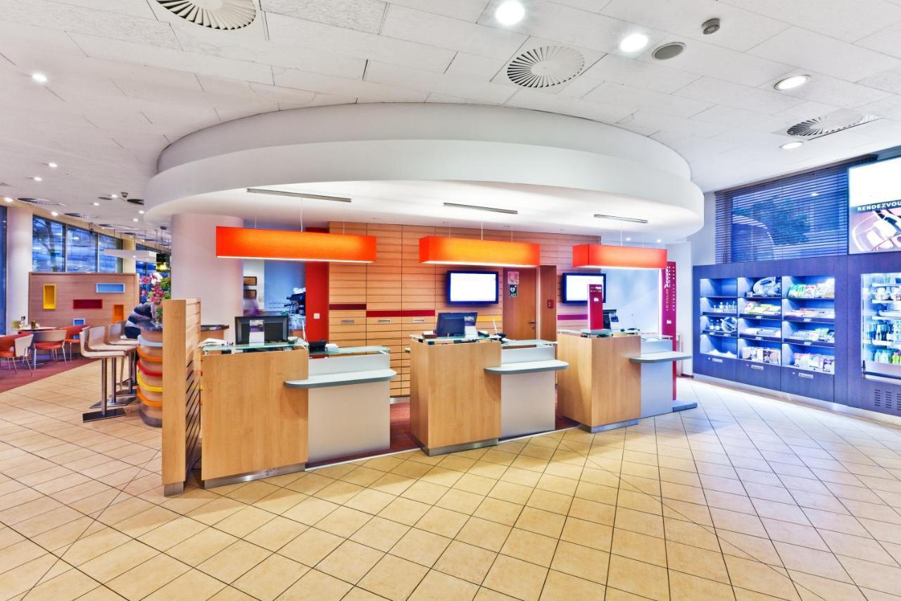 Ibis Mala Strana 3*