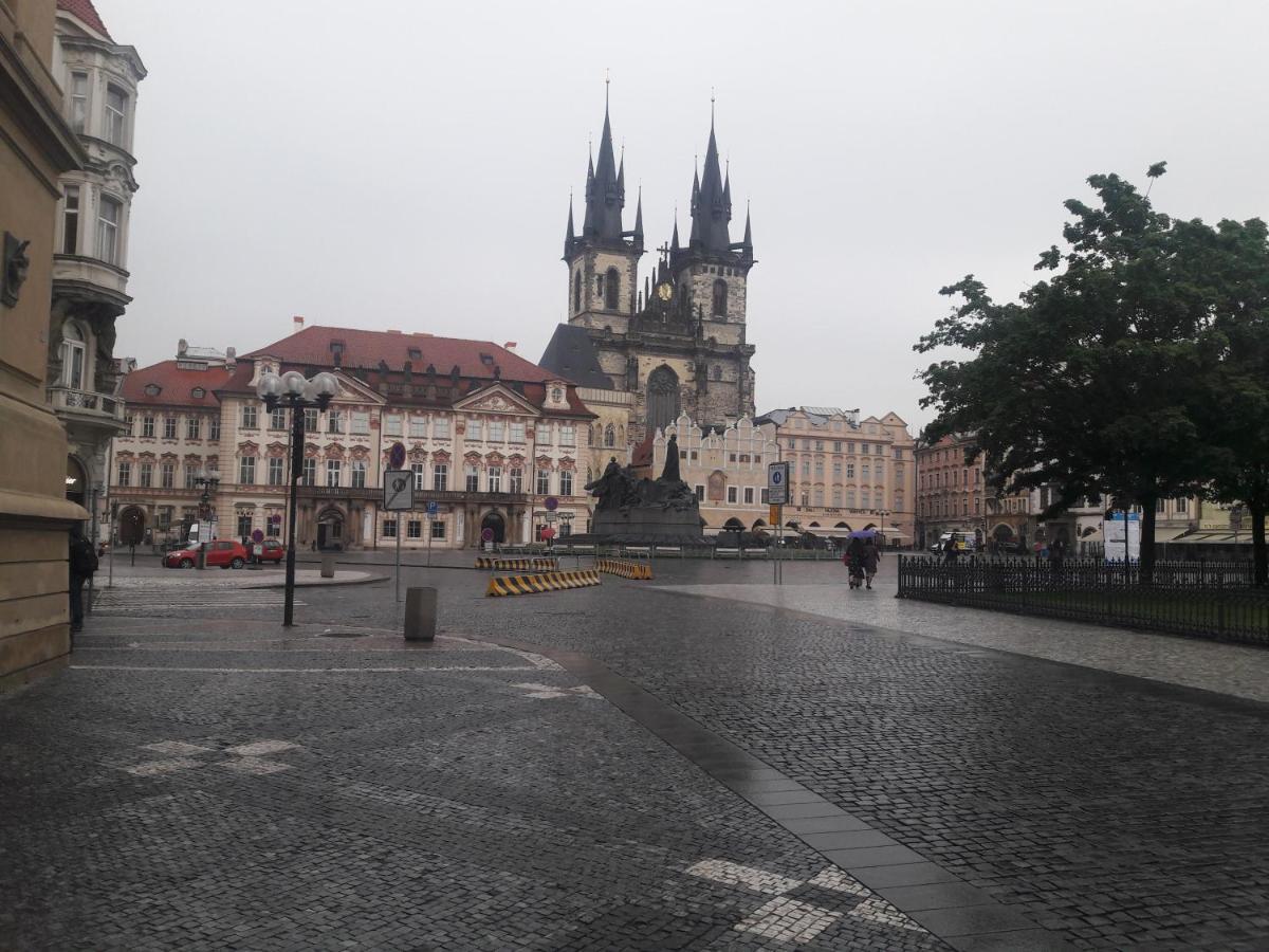 Exclusive * Prague