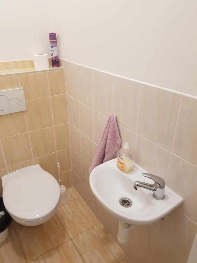 Hostel Opletalova
