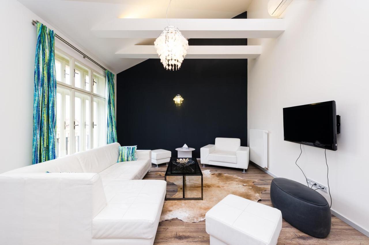 Empirent Mucha Apartments Prague