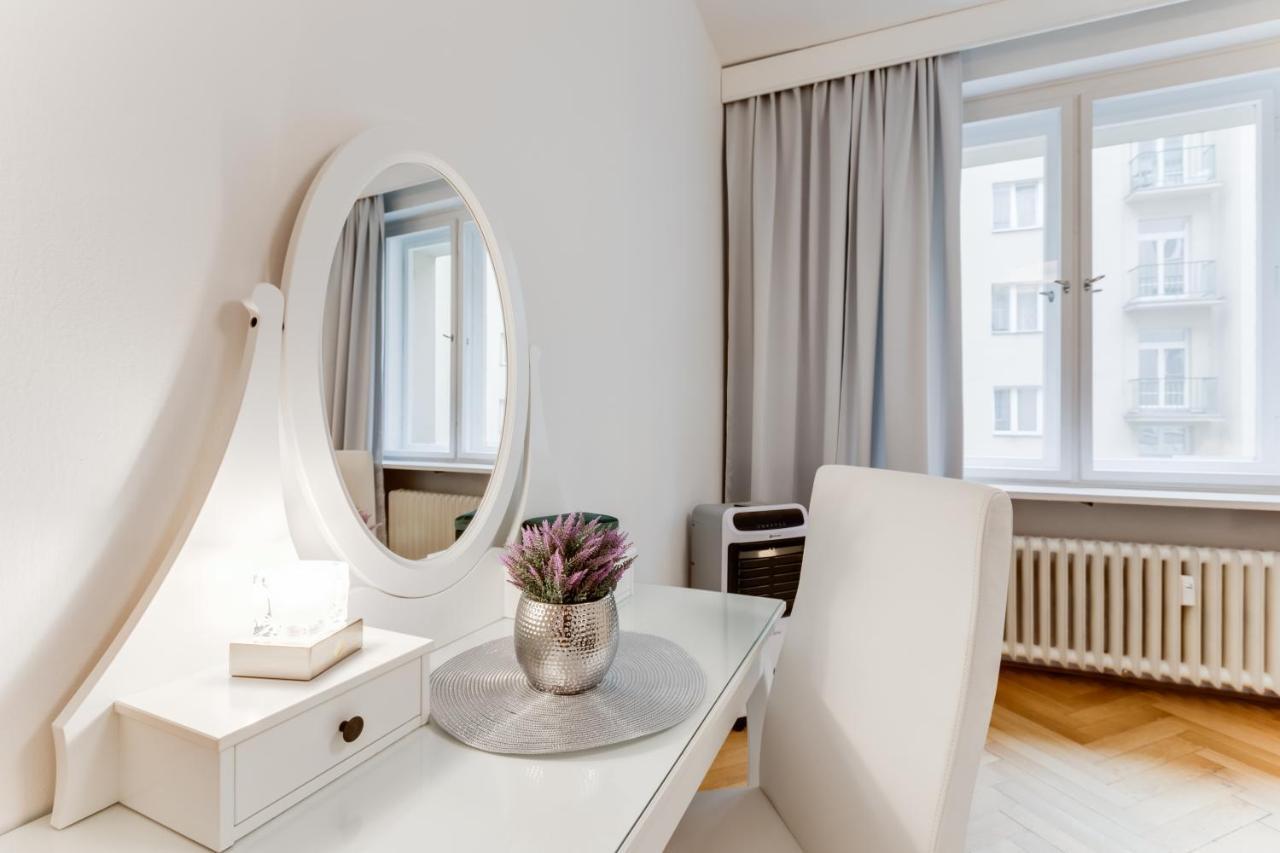 Exclusive Riverside In The Heart Of Apartment