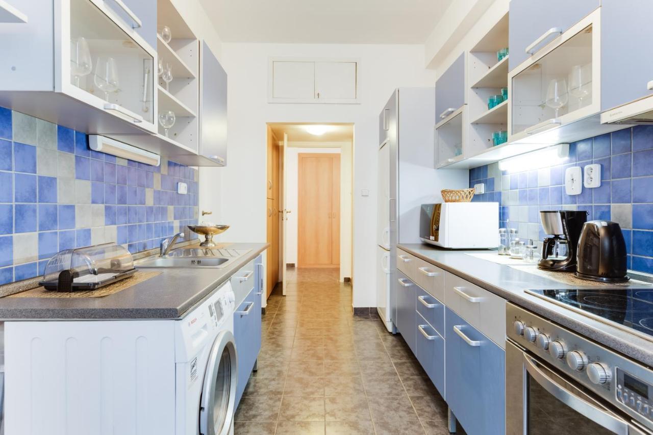 Exclusive Riverside In The Heart Of Apartment Prague